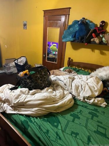 260 Grove St, New Britain CT 06053-3762 exterior