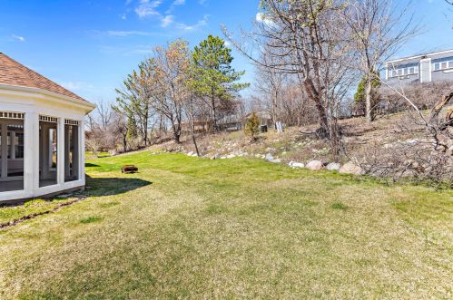 11830 Waterford Ave, Milwaukee WI  53228-1863 exterior