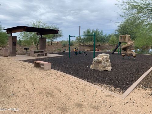 26506 11th Ave, Phoenix AZ  85085-1894 exterior