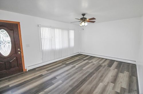 315 Bingham St, New Britain CT 06051-3824 exterior