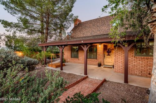 4375 Anklam Rd, Tucson AZ 85745-2149 exterior