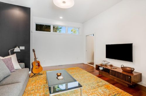 2679 Acorn Ave, Atlanta GA 30305-3703 exterior