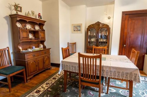 222 39 St, Pittsburgh PA 15201-1834 exterior