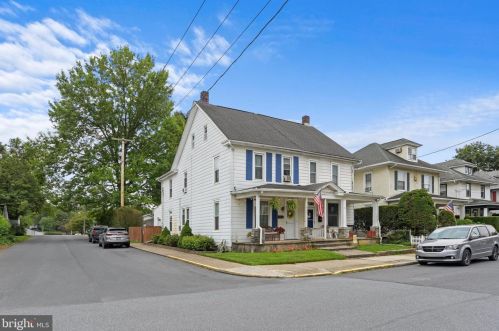 269 High St, Hummelstown, PA 17036-2406
