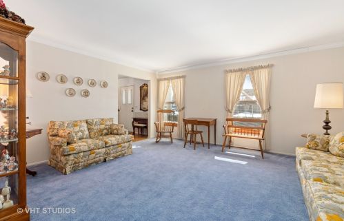 1080 Butler Dr, Bull Valley IL 60014-6927 exterior