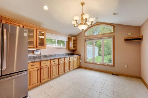 300 80, Milwaukee WI 53214-4548 exterior