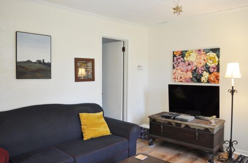 3764 84th St, Milwaukee WI  53228-1704 exterior