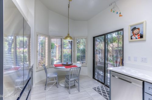 4539 Red Mesa Dr, Tucson AZ  85718-3562 exterior