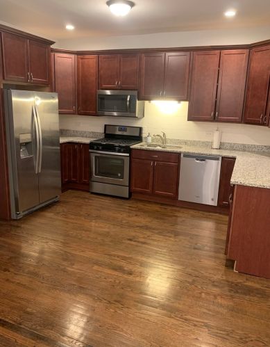 1034 Trumbull Ave, Chicago IL  60651-4004 exterior