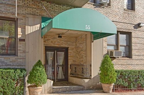 55 190th St, Bronx, NY 10468-4504