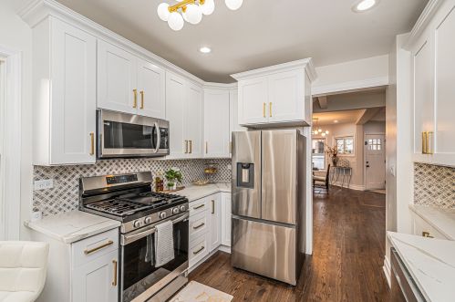 2311 Foster Ave, Chicago IL  60625-1825 exterior