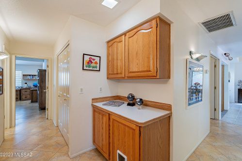 1024 Camino Diestro, Tucson AZ 85704-7694 exterior