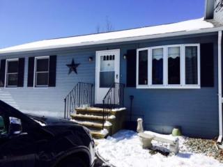 4 True Rd, Seabrook, NH 03874-4319