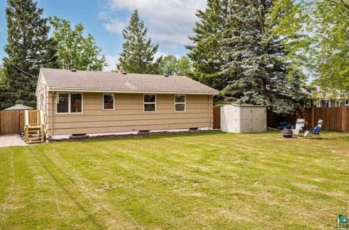 151 Ter St, Duluth MN 55811-4635 exterior