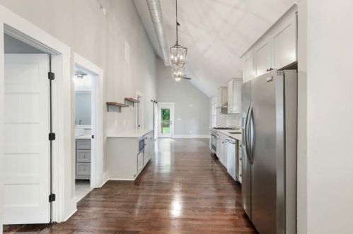 989 Moreland Ave, Atlanta GA  30316-2570 exterior