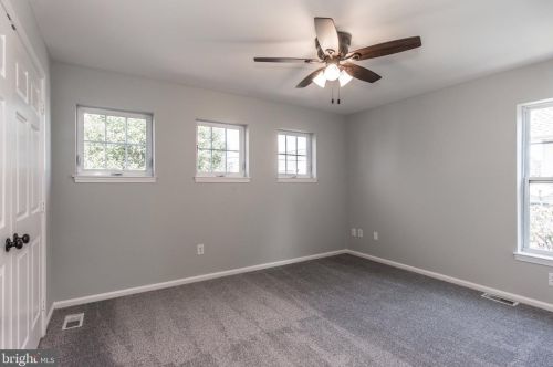 1915 Franklin St, Philadelphia PA 19122-2015 exterior