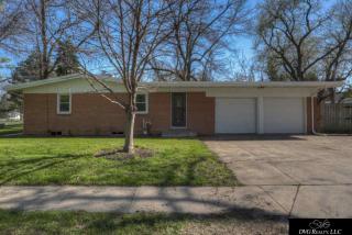 1116 85th St, Omaha NE  68114-2917 exterior