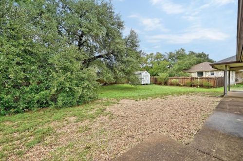 13810 Fm 1826, Austin TX 78737-9129 exterior