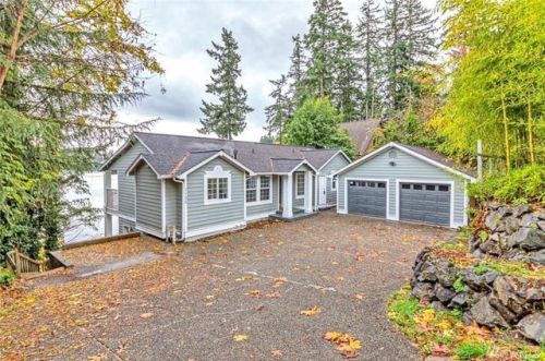 1136 Shorewood Dr, Bremerton, WA 98312-2366