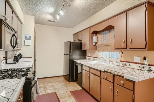 3111 Dominic Dr, Austin TX 78745-7462 exterior