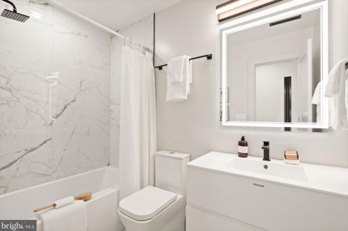 5416 Nevada Ave, Washington DC  20015-1728 exterior