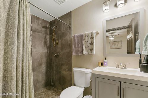 5850 Lee St, Tucson AZ  85712-5606 exterior