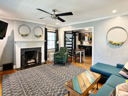 1901 Forrest Ave, Atlanta GA 30344-2768 exterior