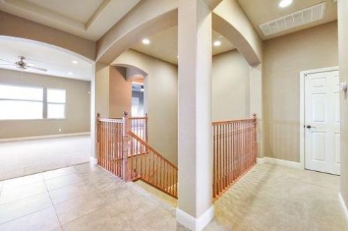 2110 Fenceline Dr, Folsom CA exterior