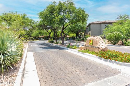 5751 Kolb Rd, Tucson AZ  39204-0871 exterior