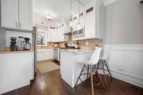 11505 Oakley Ave, Chicago, IL 60643-4721