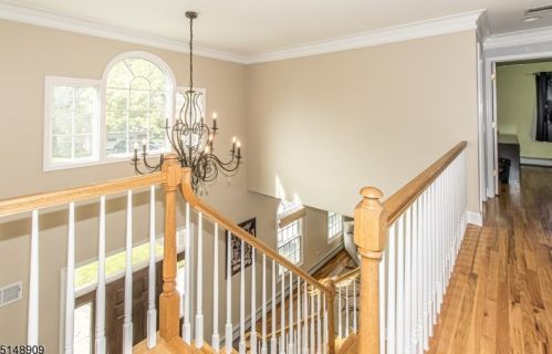 1501 Pne Grv Ave, Westfield NJ 07090-2260 exterior