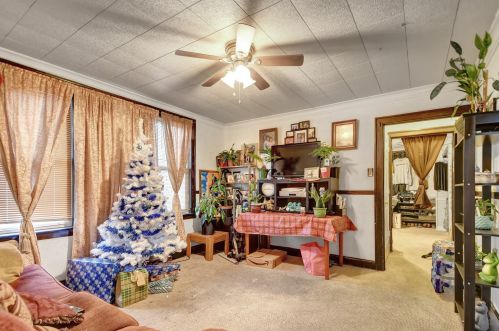 6037 Kenneth Ave, Chicago IL 60652-1108 exterior