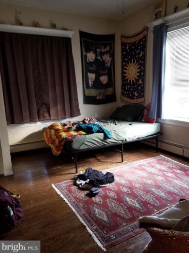 616 19 St, Chester PA 19013-5611 exterior