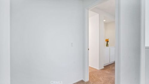 2940 Nau Ave, Tustin CA 92782-3377 exterior