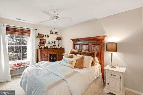 228 Perry Cabin Dr, Saint Michaels MD 21663-2119 exterior