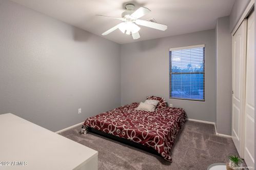 27601 25th Dr, Phoenix AZ  85085-4724 exterior