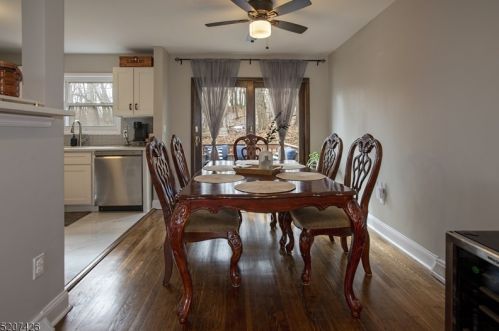 8 White Meadow Rd, Rockaway NJ  07866-1903 exterior