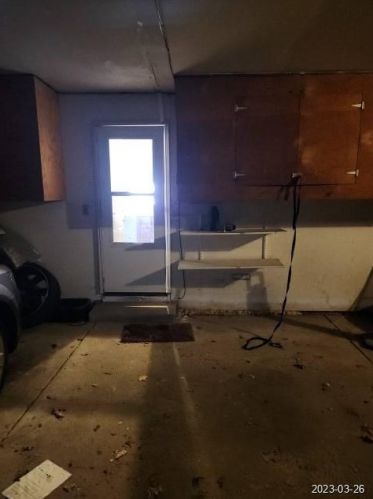 6984 Raintree Ct, Milwaukee WI 53223-5281 exterior