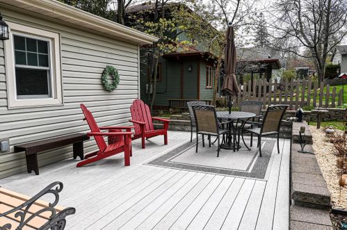 2815 Superior St, Duluth MN 55804-2448 exterior