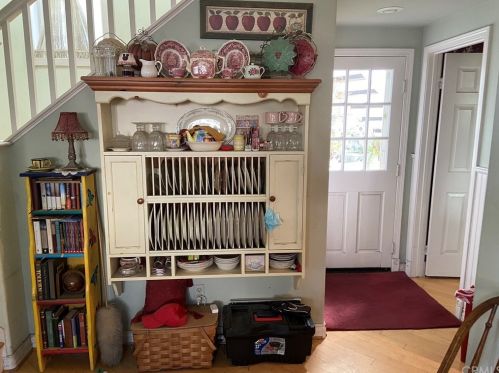 206 Ash St, Brea CA 92821-5010 exterior