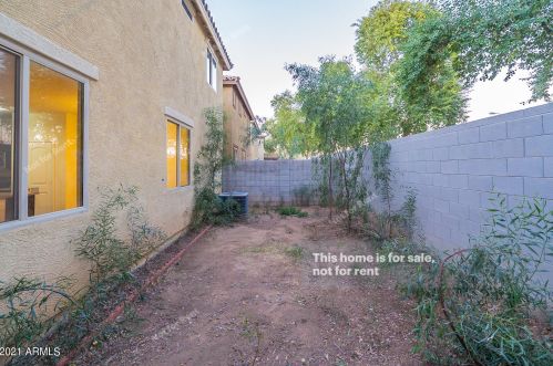 1839 77 Ave, Phoenix AZ 85033-3615 exterior