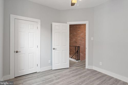 5409 Lawrence St, Philadelphia PA 19120-1829 exterior