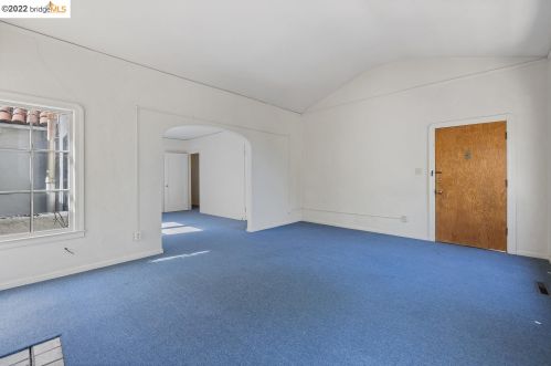 2352 Virginia St, Berkeley CA 94709-1613 exterior