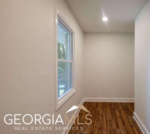 2772 Dearwood Dr, Atlanta GA 30315-8913 exterior