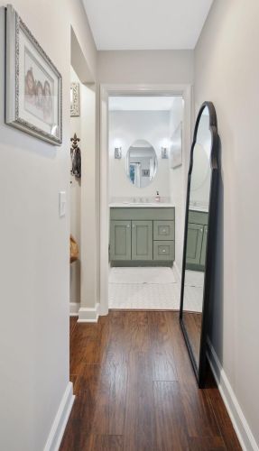 207 Galtier Pl, Saint Paul MN 55126-2162 exterior