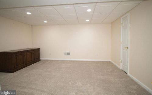 1641 Rockcress Dr, Jamison PA  18929-1646 exterior