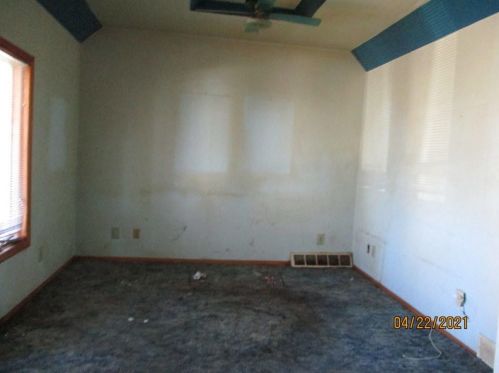 2518 Bartlett Ave, Milwaukee, WI 53211-3951