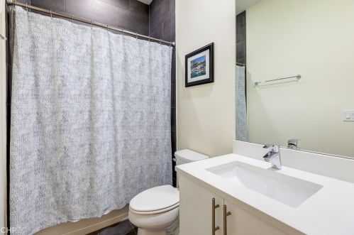 4907 Dakin St, Chicago IL 60641-2607 exterior