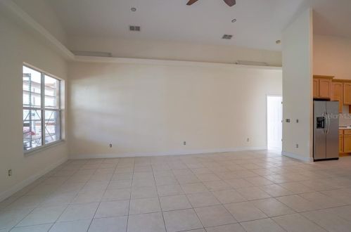 28 Pierce Ave, Orlando FL 32809-4957 exterior