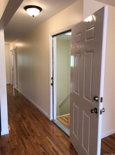 2025 Daly Ave, Bronx NY 10460-2834 exterior